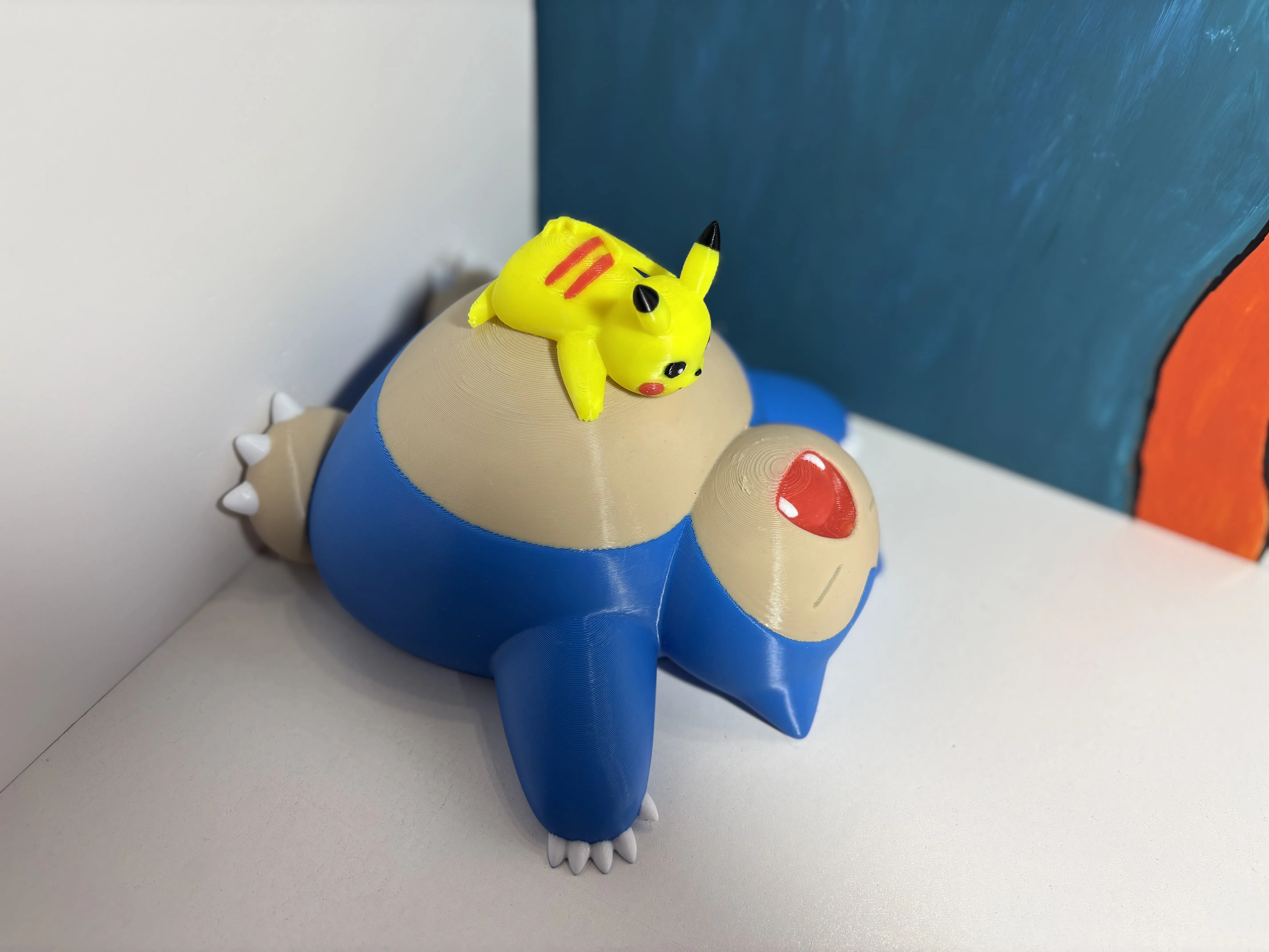 SNORLAX Y PIKACHU FIGURA